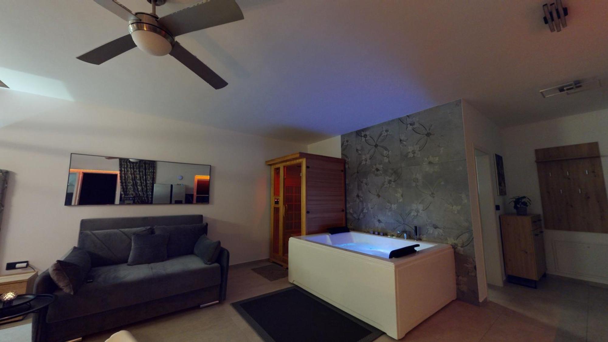 Trebnje Resort Timaja - Pool, Massage Pool, Sauna מראה חיצוני תמונה
